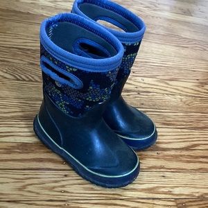 Bogs Boots - little kid Size 11